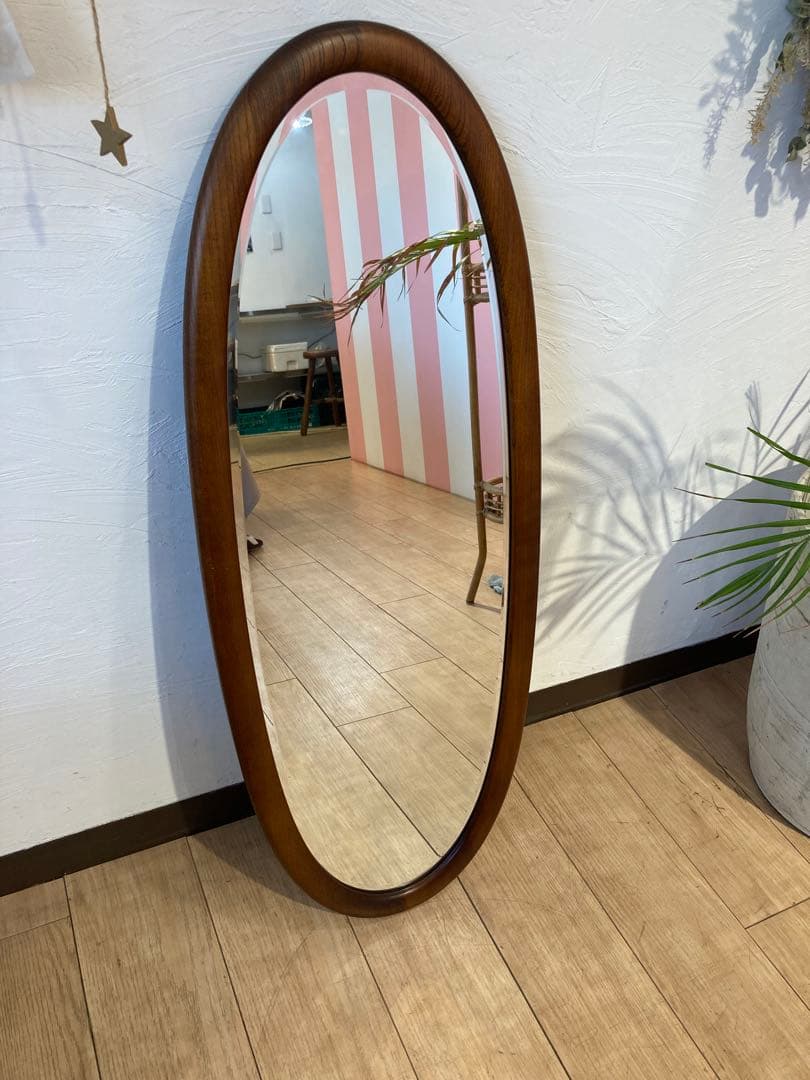 カリモク　オーバル ウォールミラー 壁掛け鏡