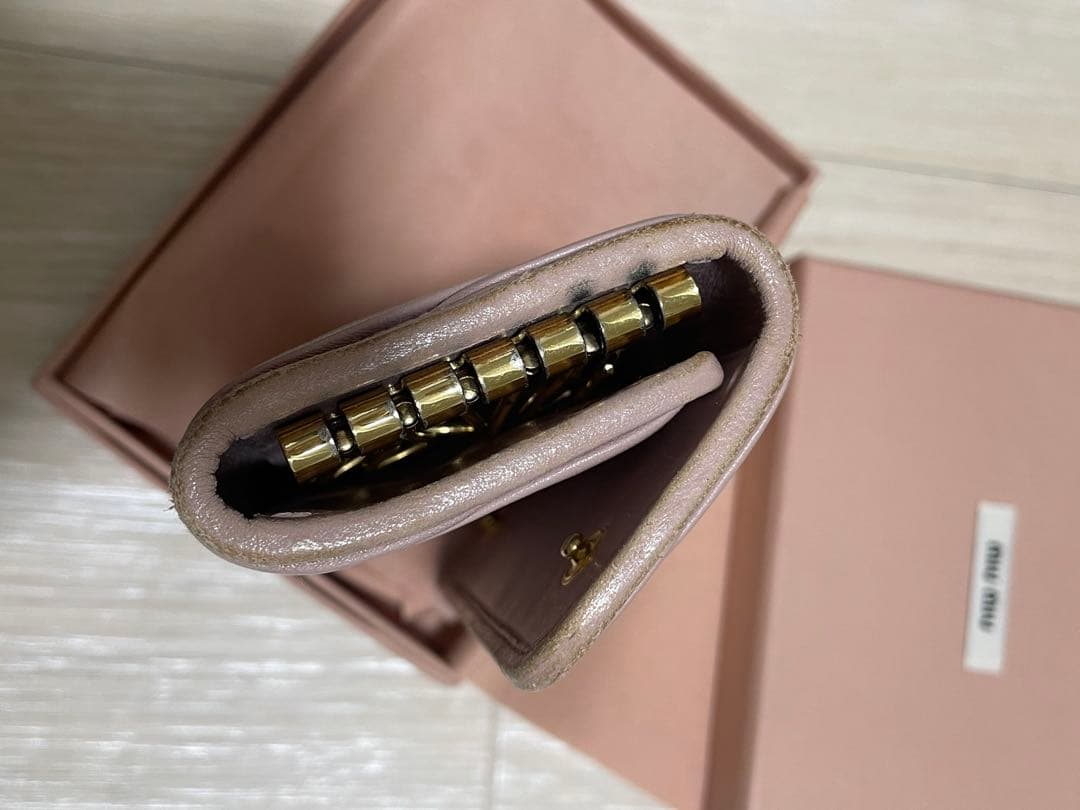 miu miu ピンク レザー キーケース