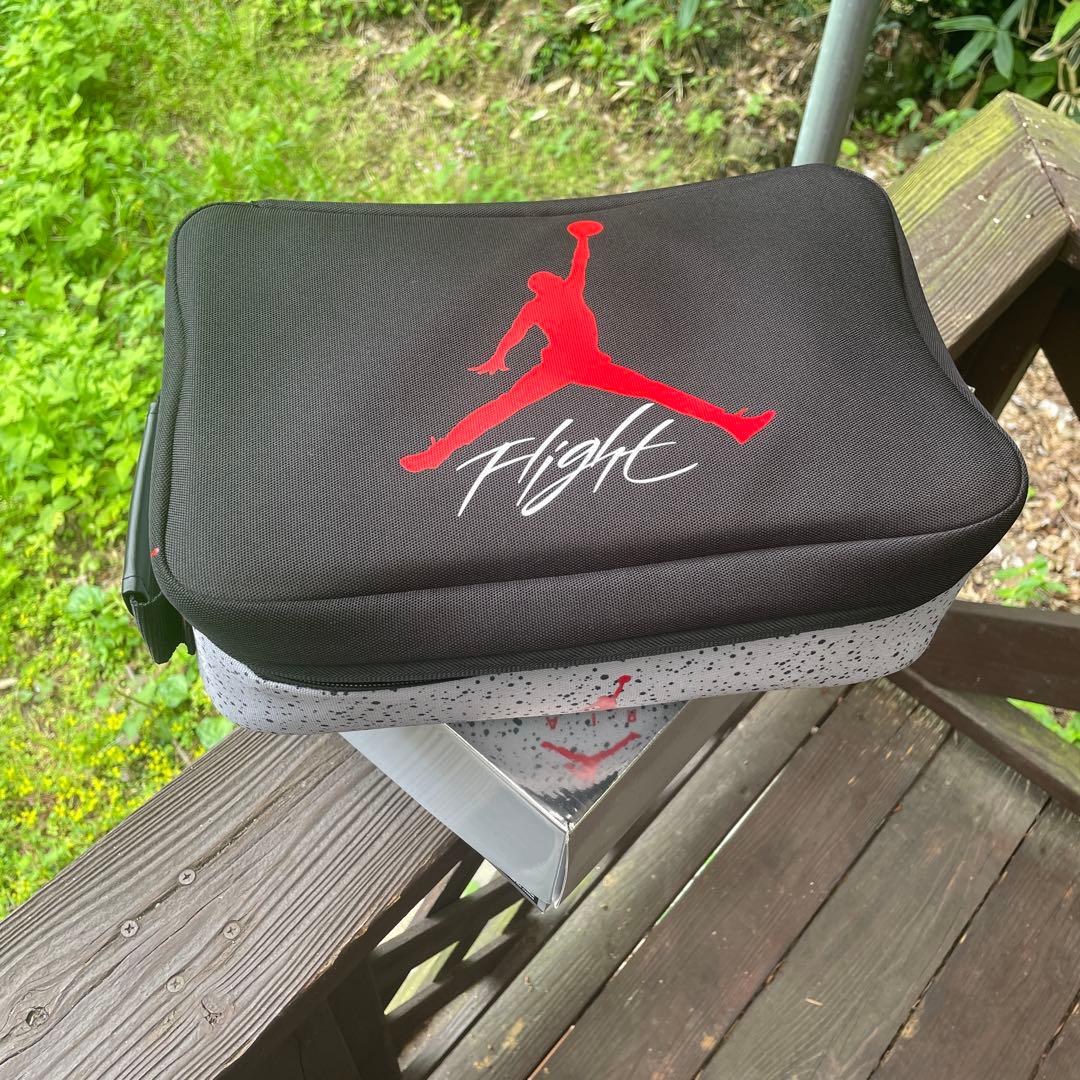 ナイキゴルフシューズ　ジョーダンレトロ6 27.5㎝とケースセット