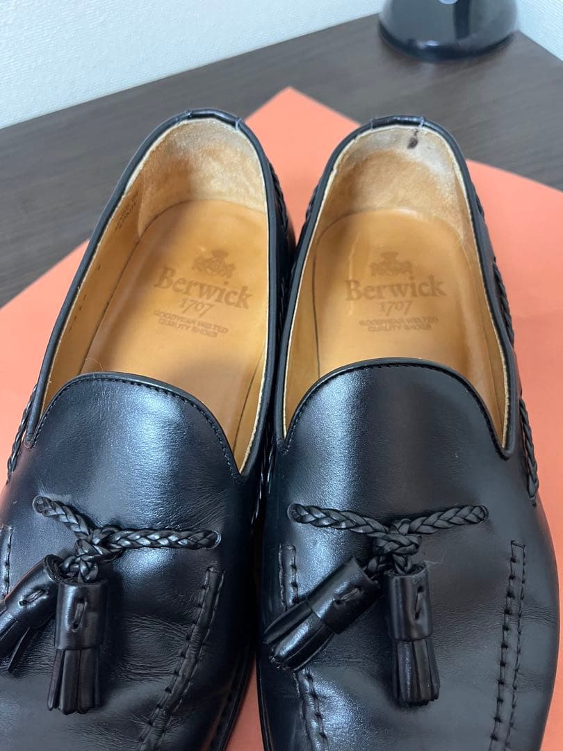 【美品】Berwick タッセルローファー UK6 25.5 ダイナイトソール