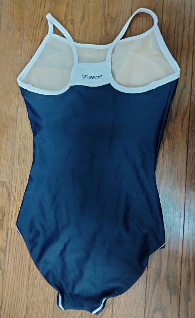 o*n様 未使用　スピード　 ネイビー 水泳　スポーツ用 フィットネス　水着 カ