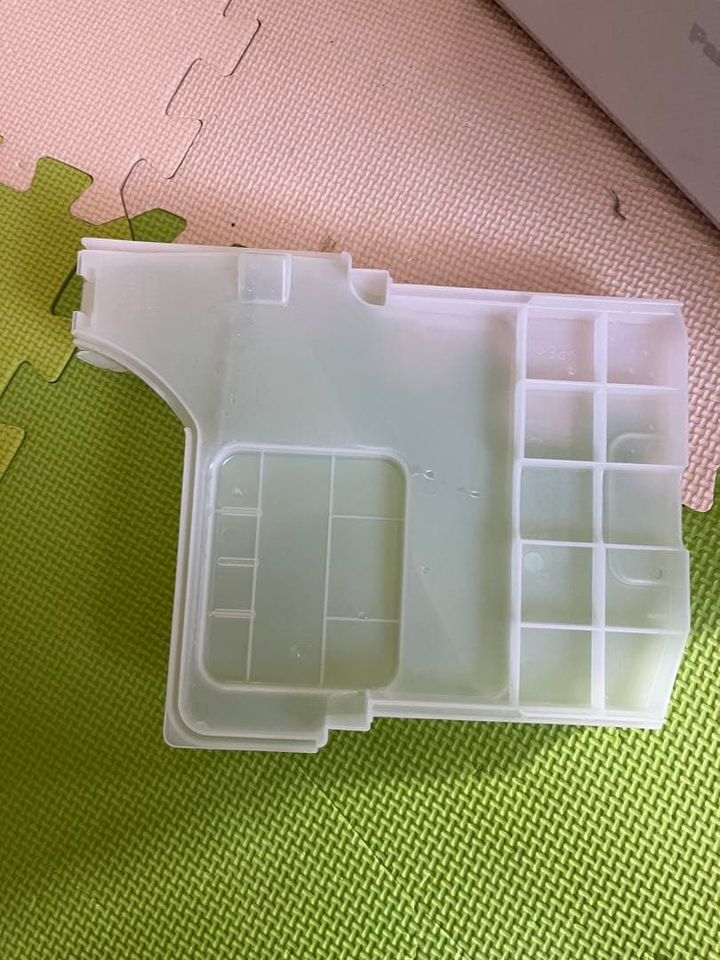 Nekoo 　2023年製　衣類乾燥除湿機「F-YHVX120」