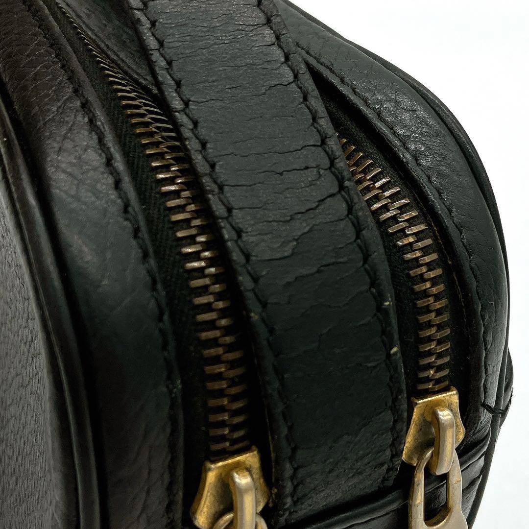 希少【CELINE】ショルダーバッグ　ダブルファスナー　ゴールド金具　ブラック