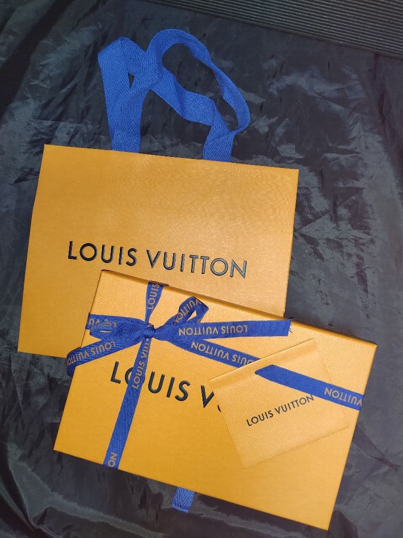 ルイヴィトン モノグラム iPhone13ProMax用ケース ブラック