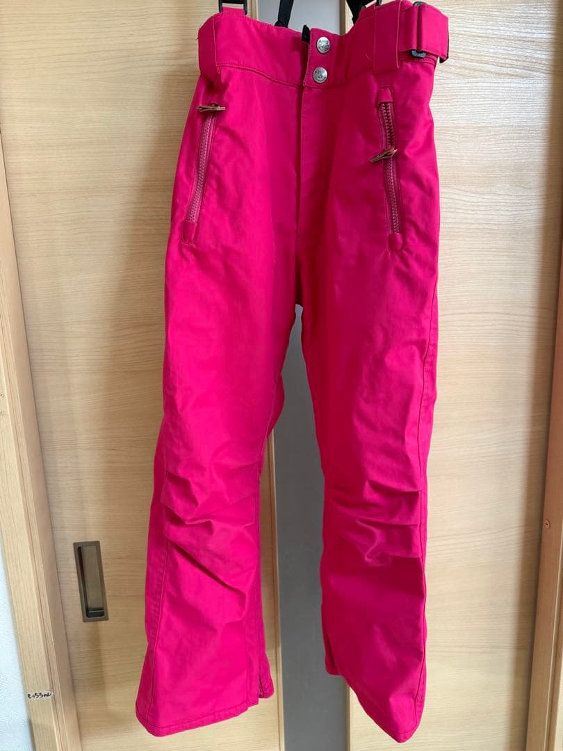 子供用スノーウエア、サイズ140 上下セット