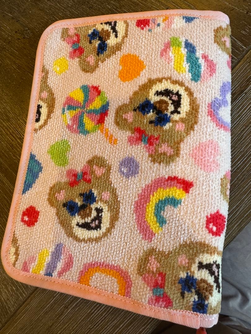 ほぼ新品　フェイラー　ハッピーポップニナ　マルチケース　母子手帳ケース