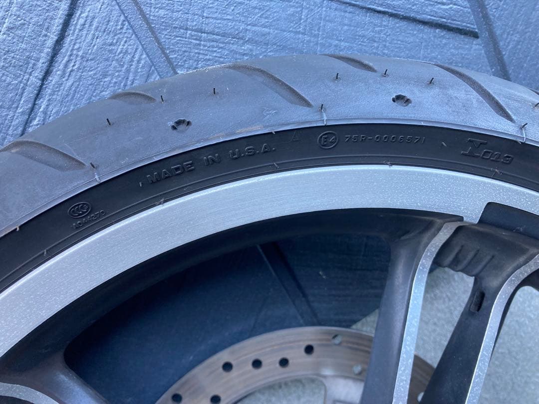 オ*ム様 ハーレーダビットソン 純正タイヤホイール