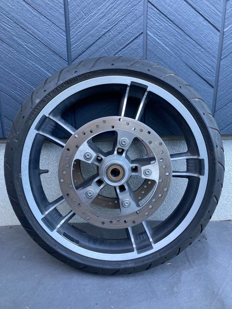 オ*ム様 ハーレーダビットソン 純正タイヤホイール