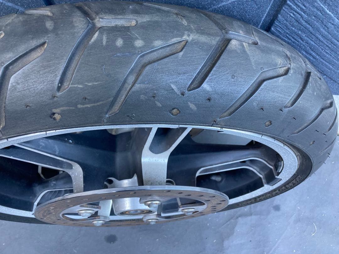 オ*ム様 ハーレーダビットソン 純正タイヤホイール