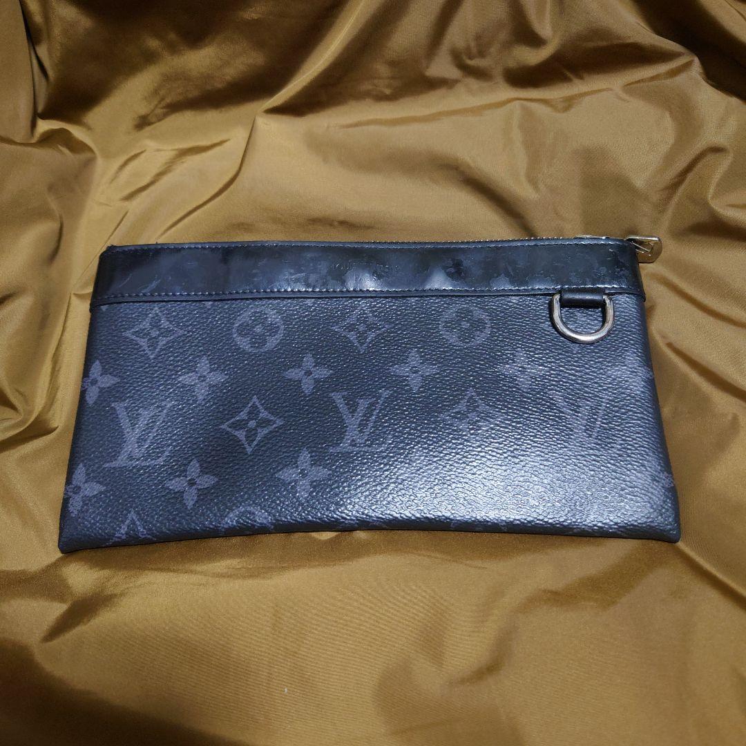 ルイヴィトン ポシェット ディスカバリー モノグラムエクリプス M44323