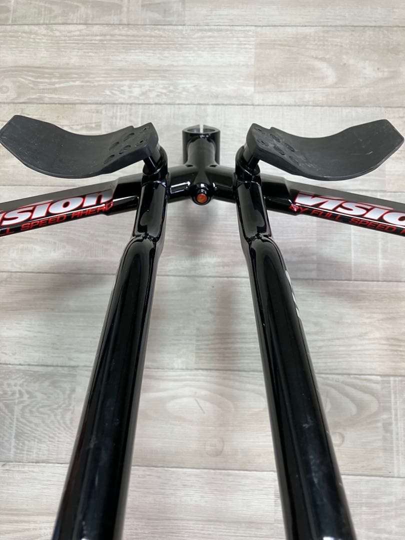 訳あり　Vision トライアスロン・TTバイク用ハンドル　B16