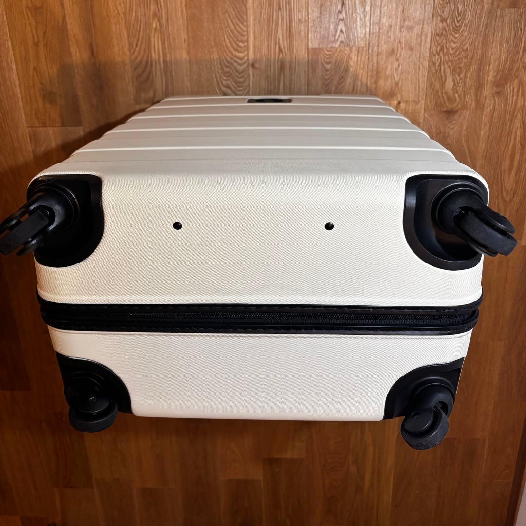 無印良品　ハードキャリー　大型(85L) 白　仕切り付き　取扱説明書付き