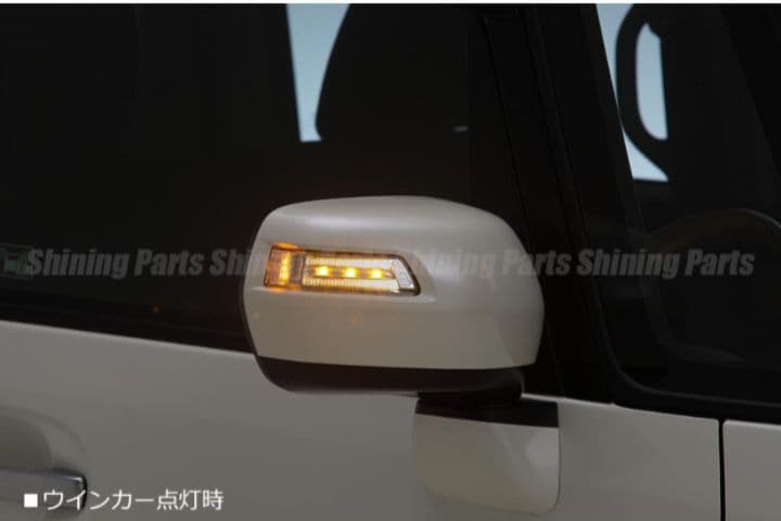 REIZ N-BOXJF12ステップワゴンRK ドアミラーウインカーホワイトポジ