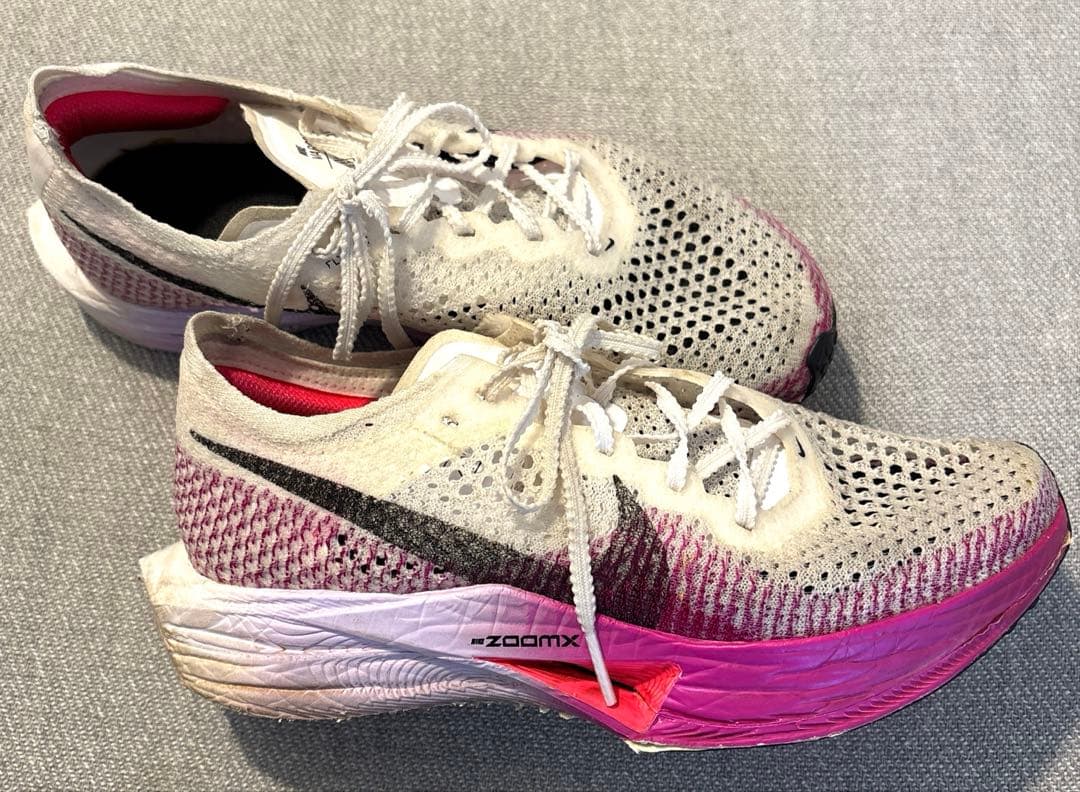 ナイキ　ズームX ヴェイパーフライ ネクスト% 3 24.0cm