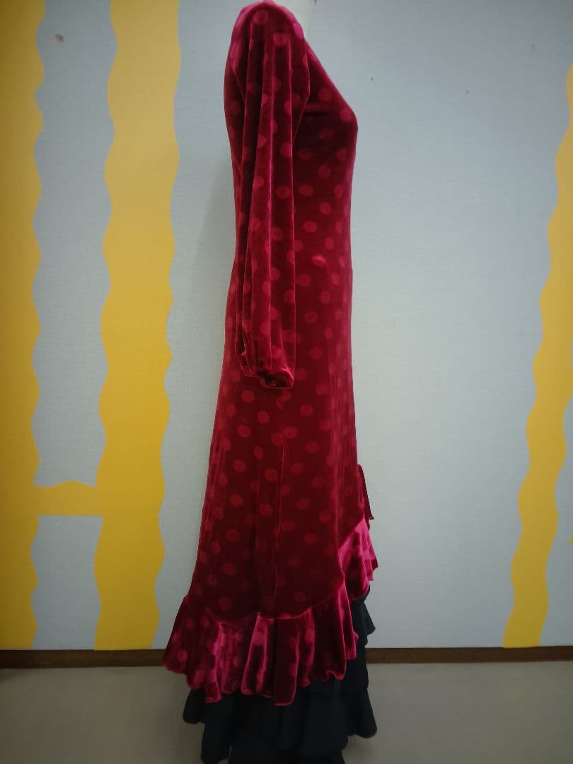 フラメンコ　ワンピース　伸びる生地　赤ベロア水玉　ワンピースのみ販売