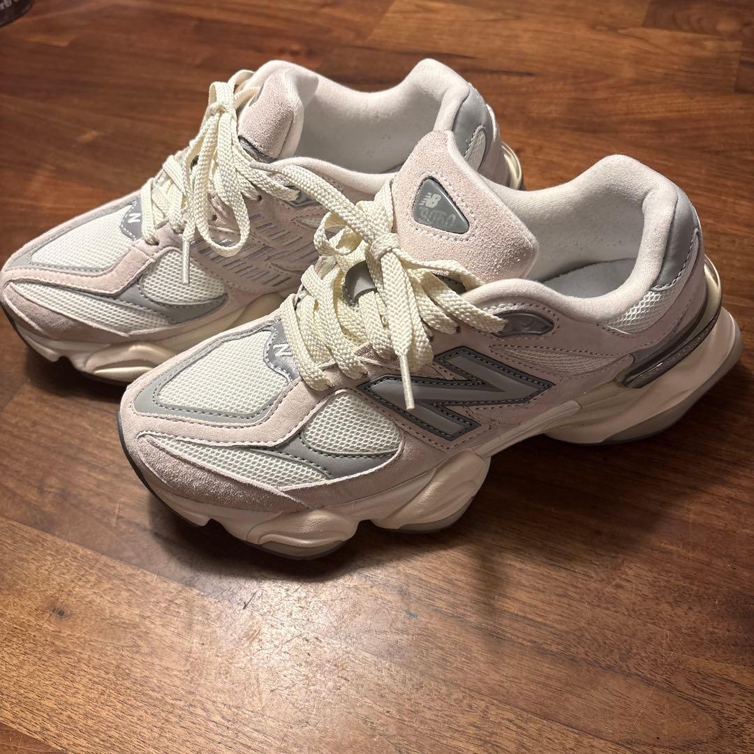 ニューバランスU9060ECA ホワイト