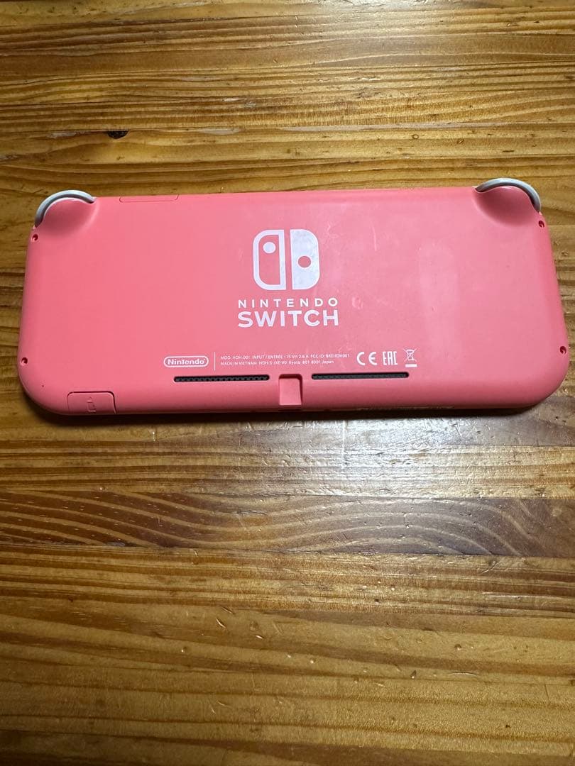 Nintendo Switch Light ピンク　不具合有り