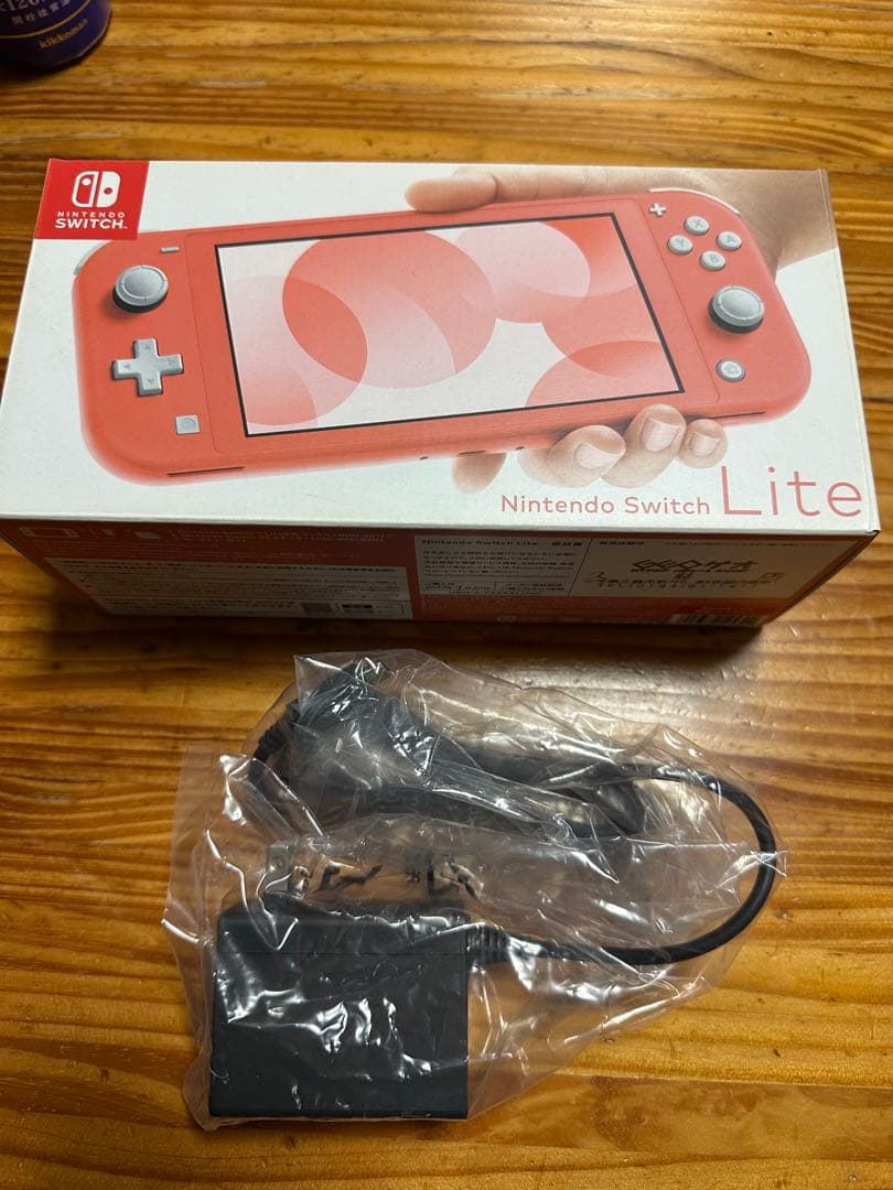 Nintendo Switch Light ピンク　不具合有り