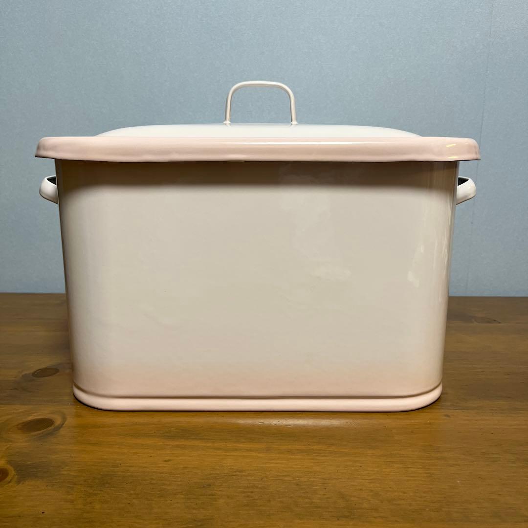 イマン　オデット　ホーロー缶