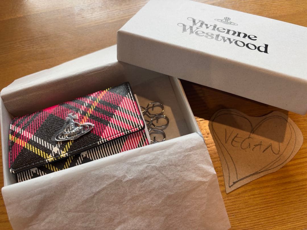 【そら】Vivienne Westwood チェック柄キーケース