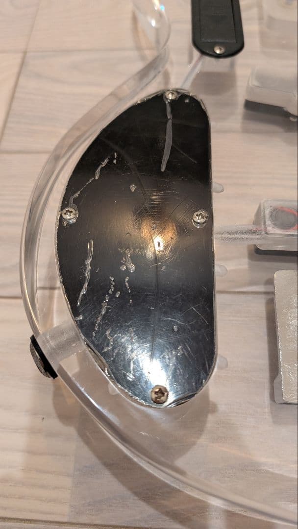 希少　光るエレキベース　アクリル製　LED搭載　ボディのみ　5弦　ステージ映え