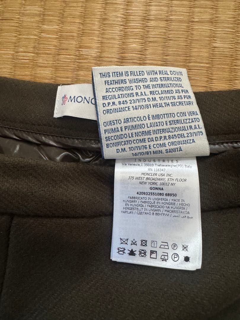 MONCLER ダウンスカート