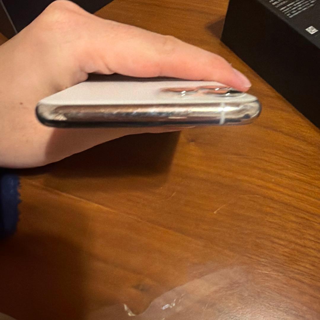 スマートフォン本体 iPhone11pro256GB