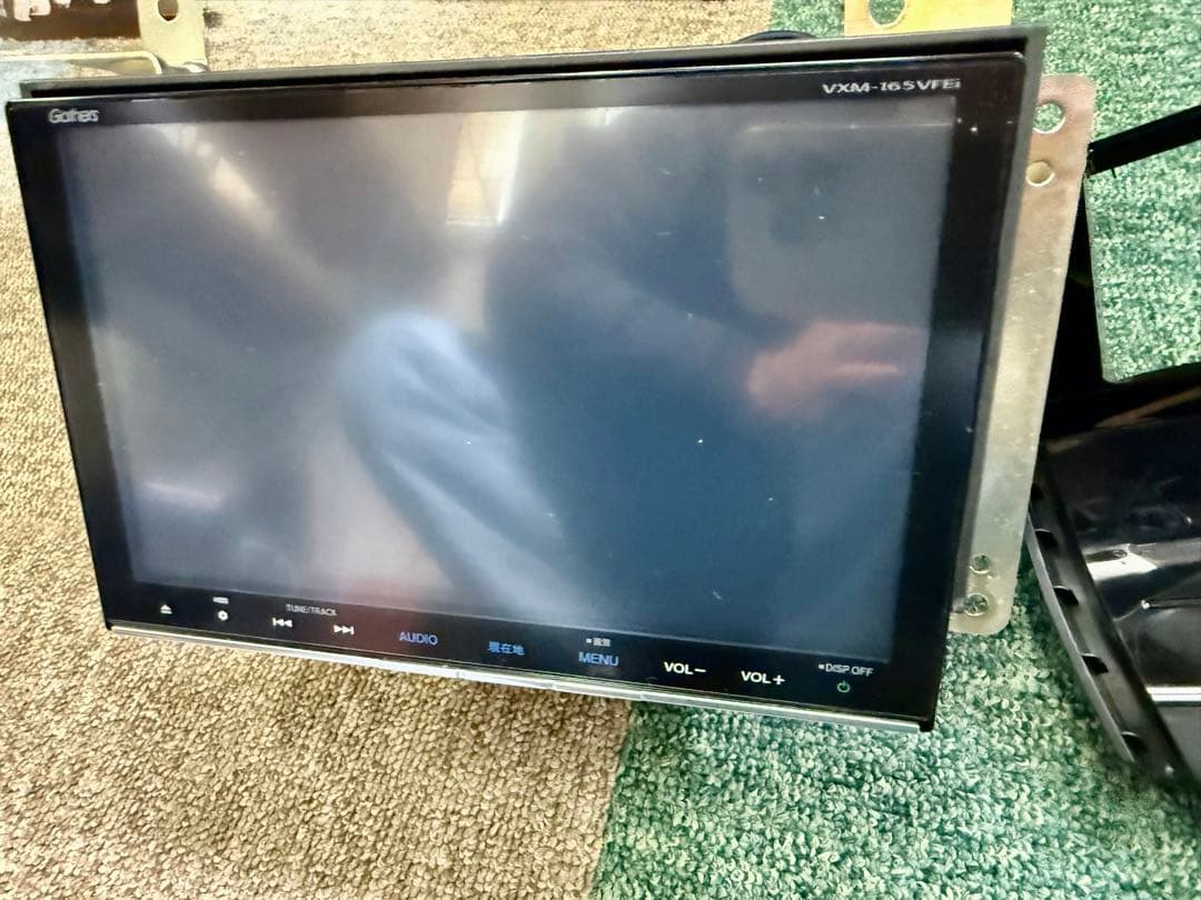 カーナビ本体 VXM-165VFEi セキュリティコード入力機能付き