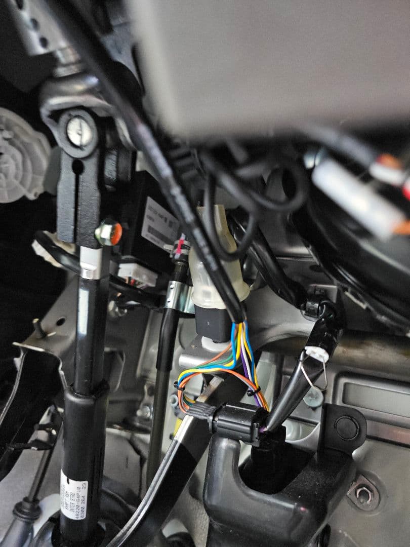 PIVOT 3-drive · PRO 専用ハーネス付