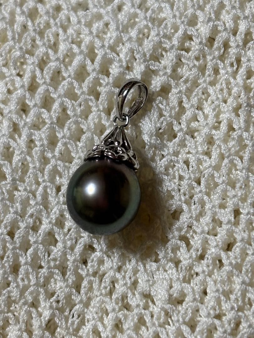 黒蝶パール　ペンダントトップ