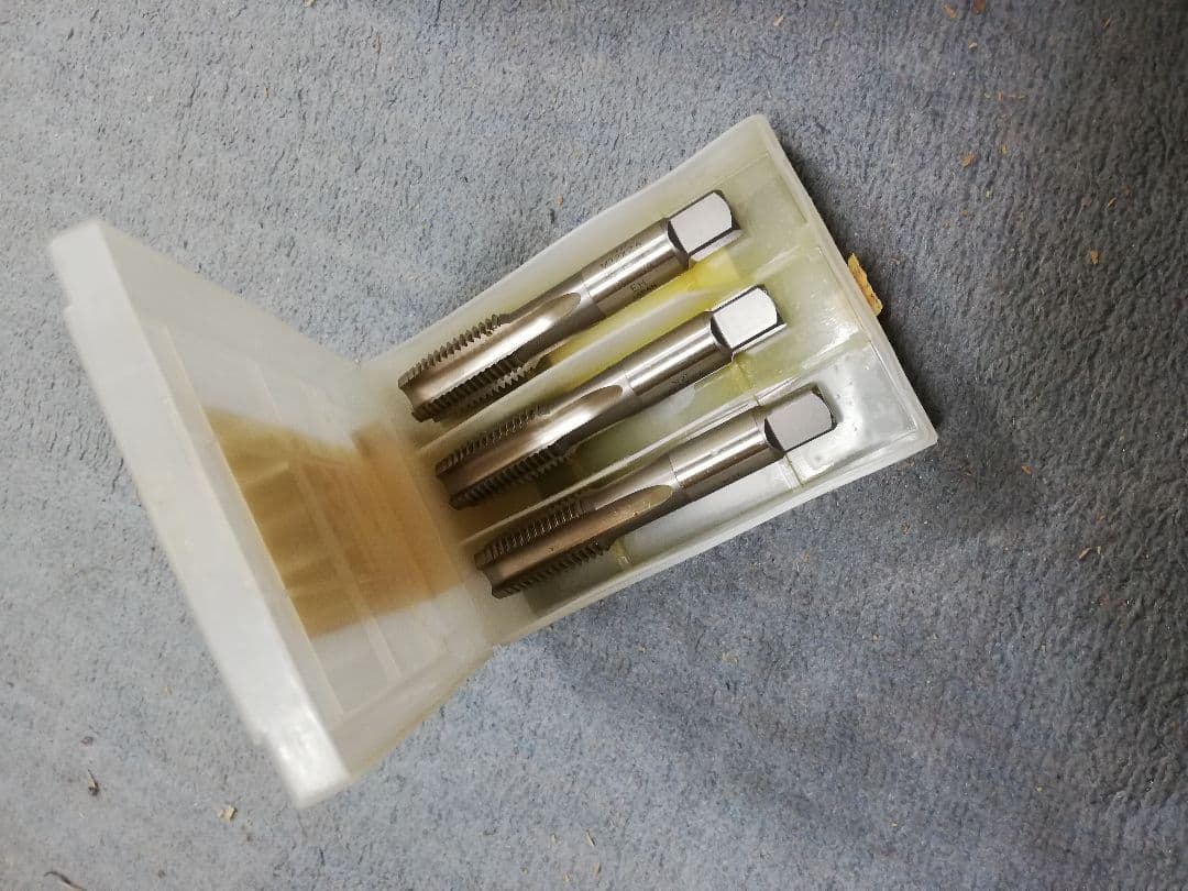 ハンドタップ HT-HT P5 M22x2.5 3本