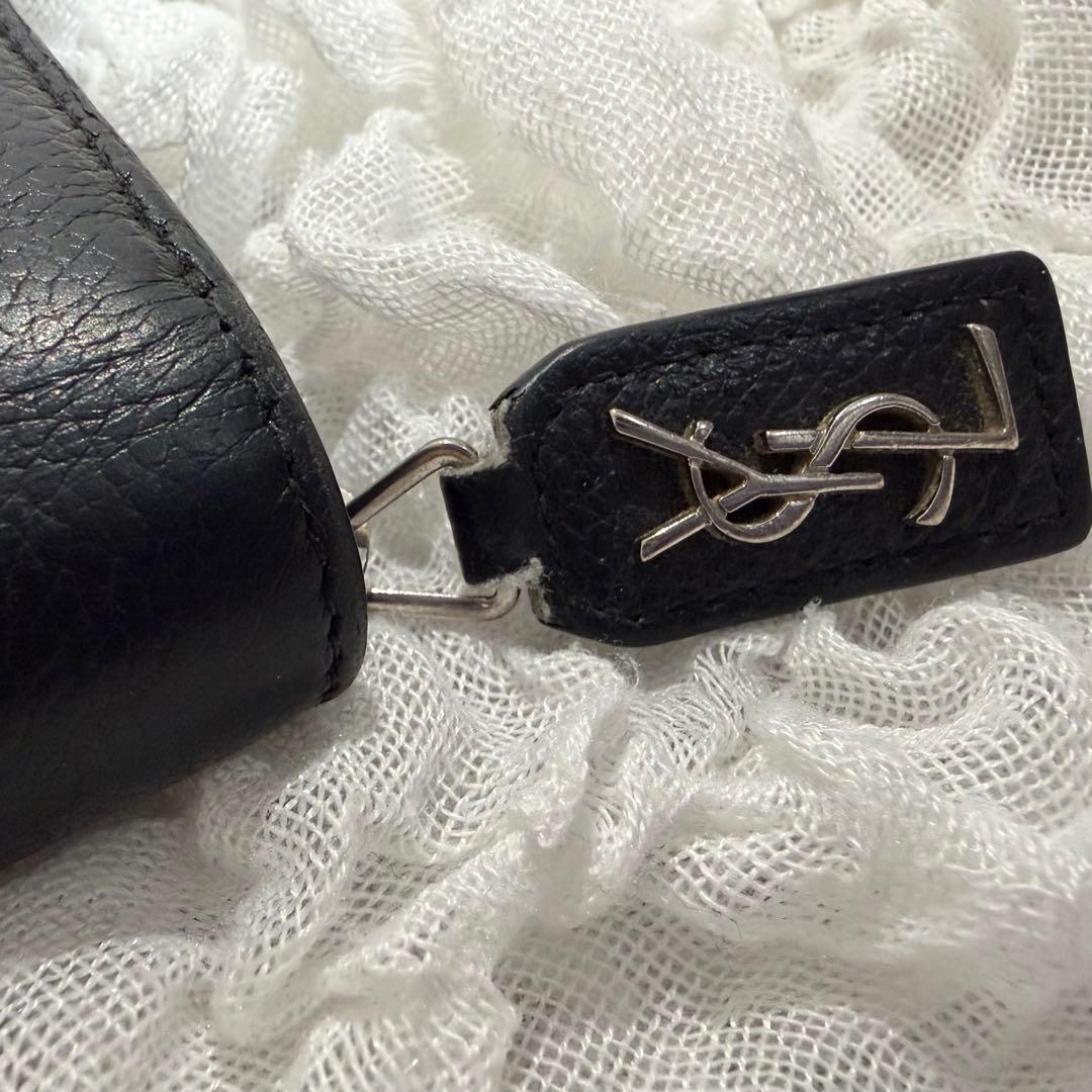 【5000円以上割引中】YVES SAINT LAURENT 二つ折り財布