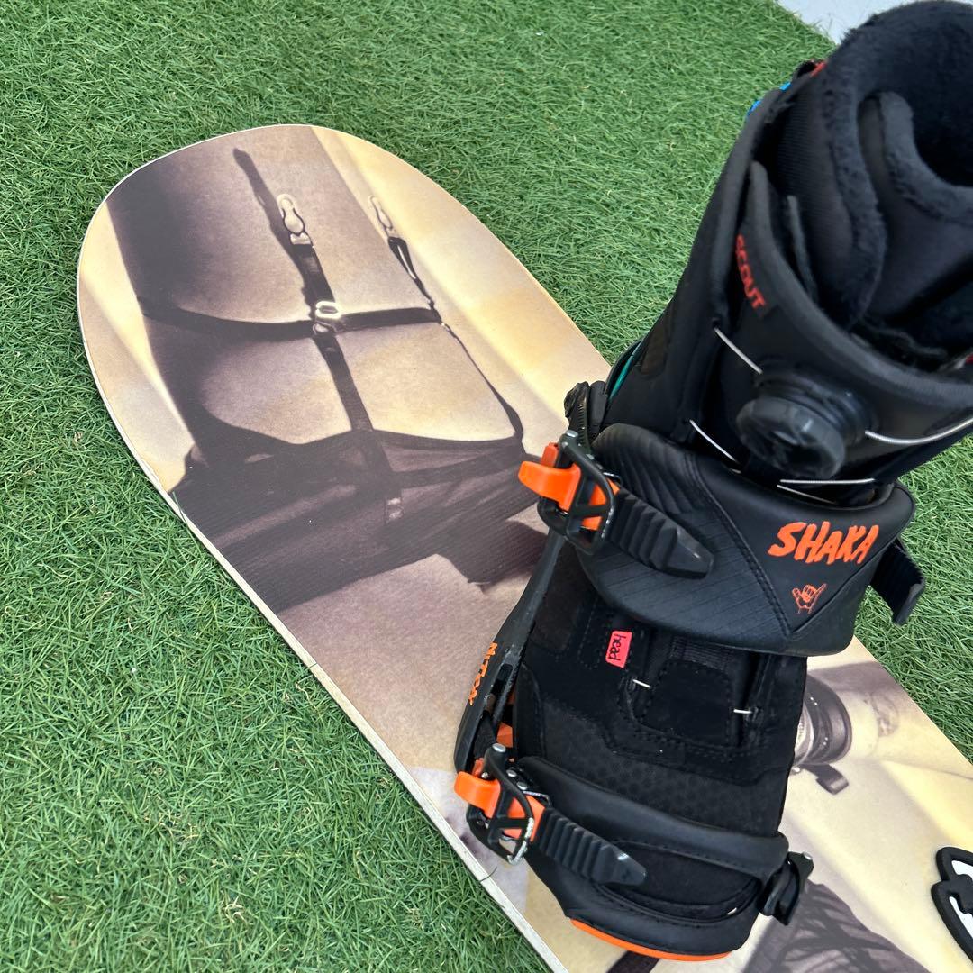 J326 NITRO 155cm エスエムピーSMO シャカ　スノーボードセット