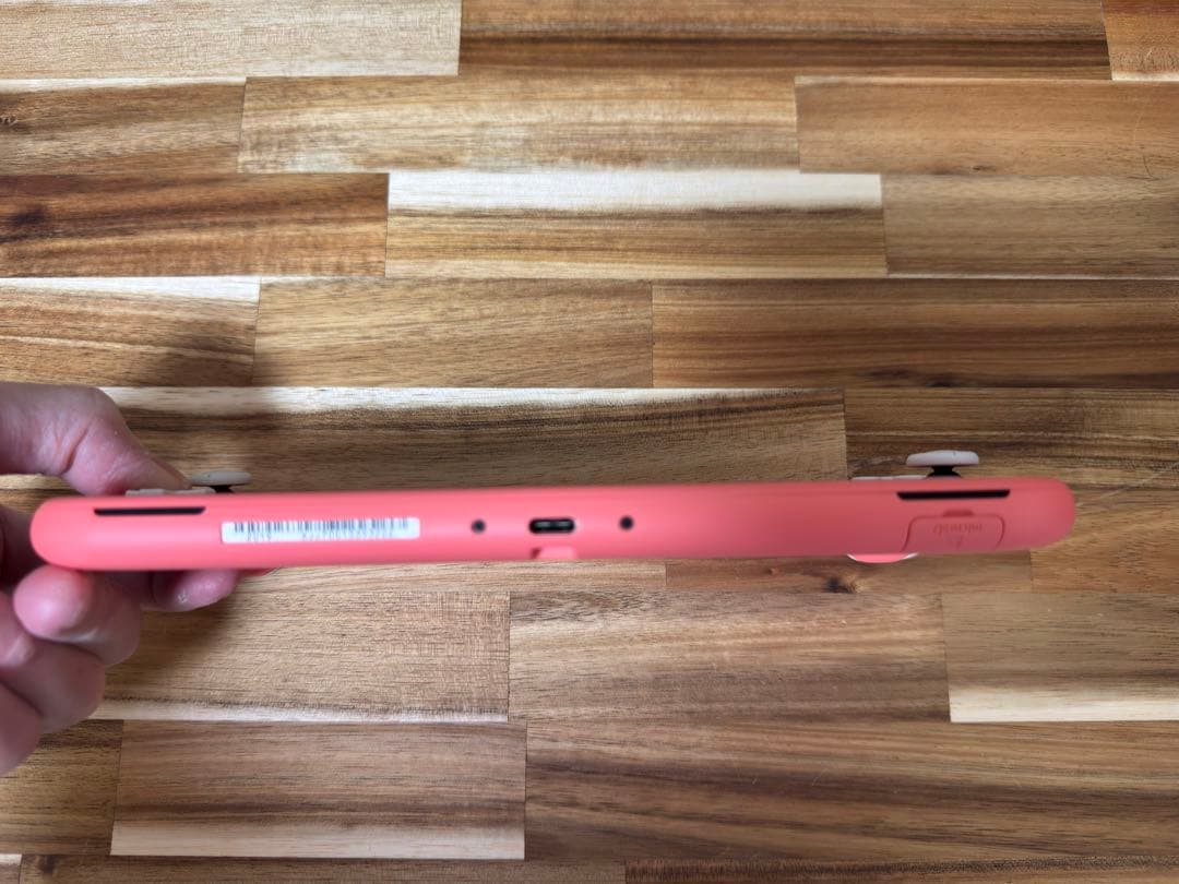 Nintendo Switch Lite コーラル（ピンク）