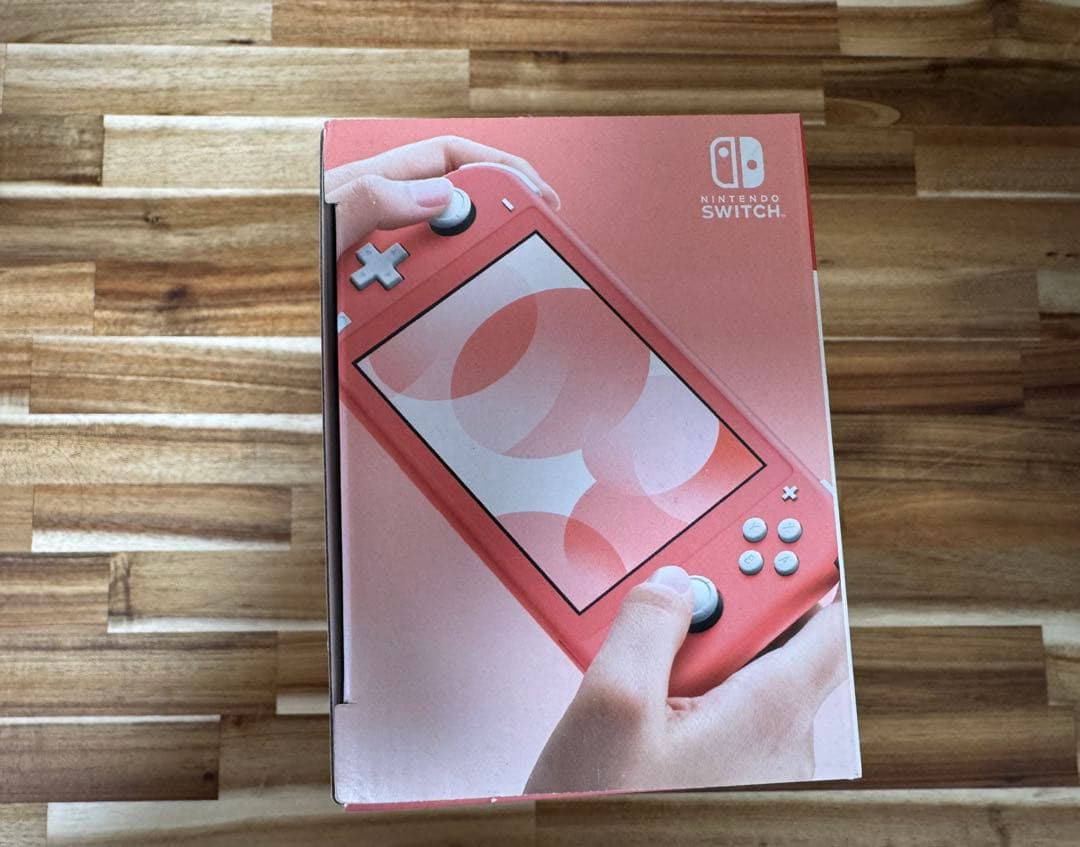 Nintendo Switch Lite コーラル（ピンク）
