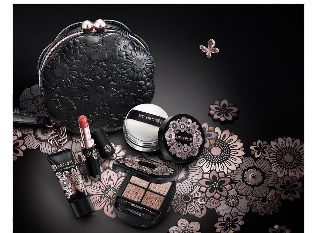 コスメデコルテ クリスマスコフレ 2025 ショッパー付き⭐︎