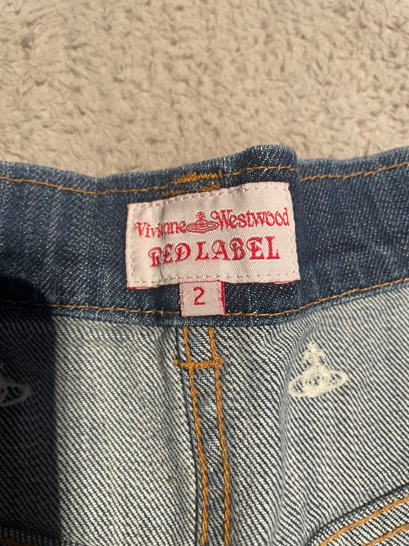 Vivienne Westwood 刺繍デニムショートパンツ