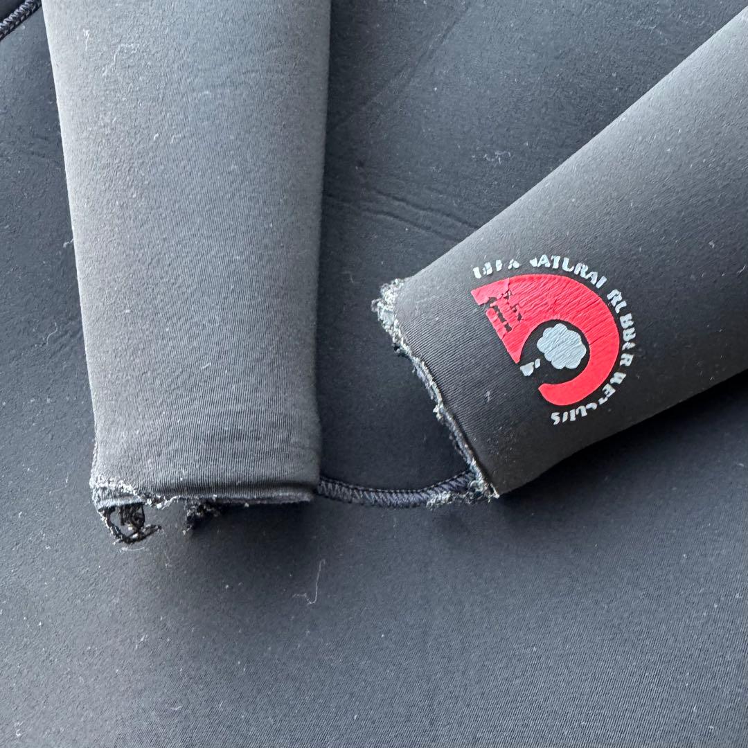 ワンシーズン使用　Patagonia R4セミドライウェットスーツ フルスーツ