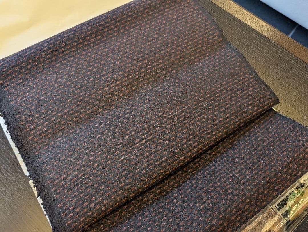 本場久米島紬　反物　伝統的工芸品湯通し済　手織り草木染　安村トミ氏　着尺保証