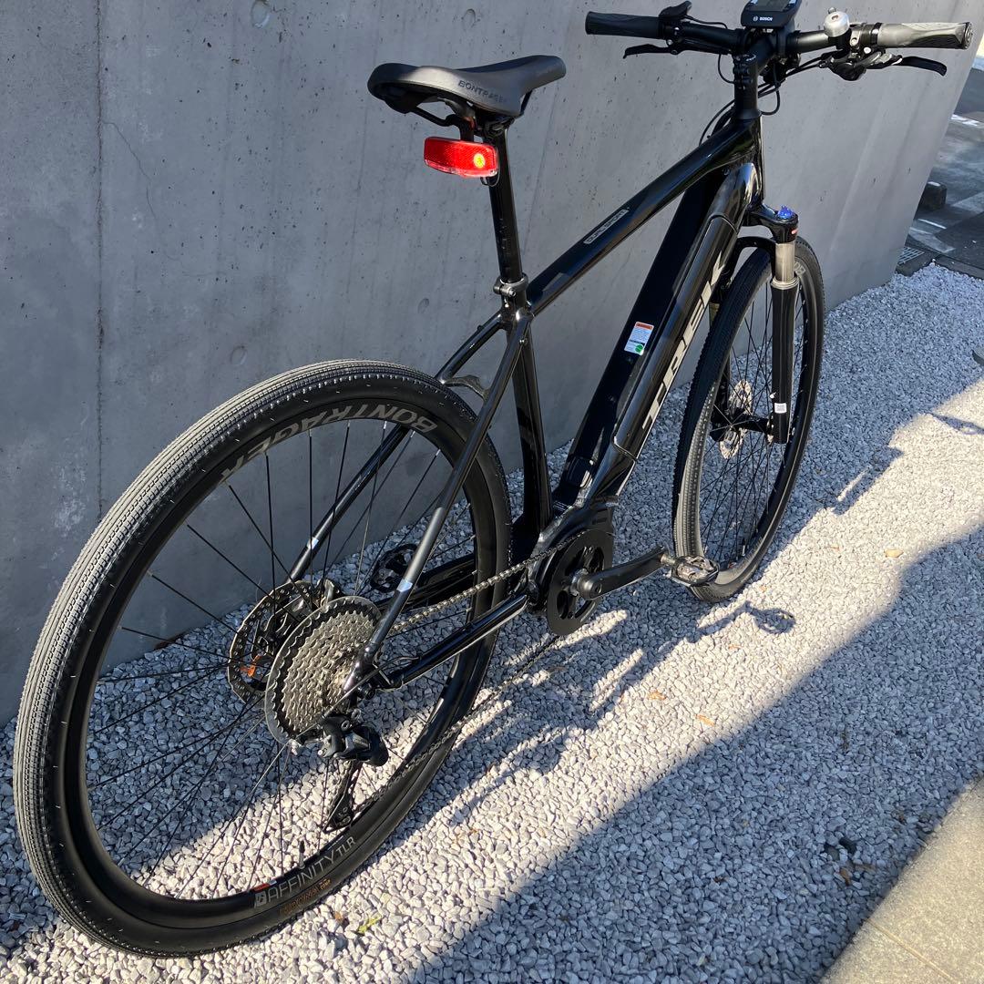 低走行 電動クロスバイク TREK Dual Sport + Lサイズ