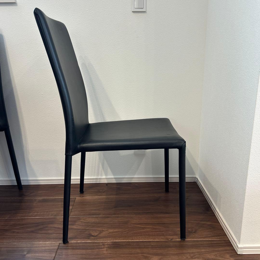 4脚　モダン　ダイニングチェア　ブラック　合皮　スタイリッシュ