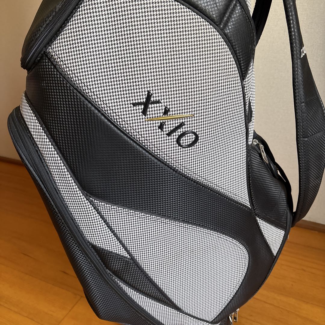 ゼクシオ XXIOキャディバッグ フード付き