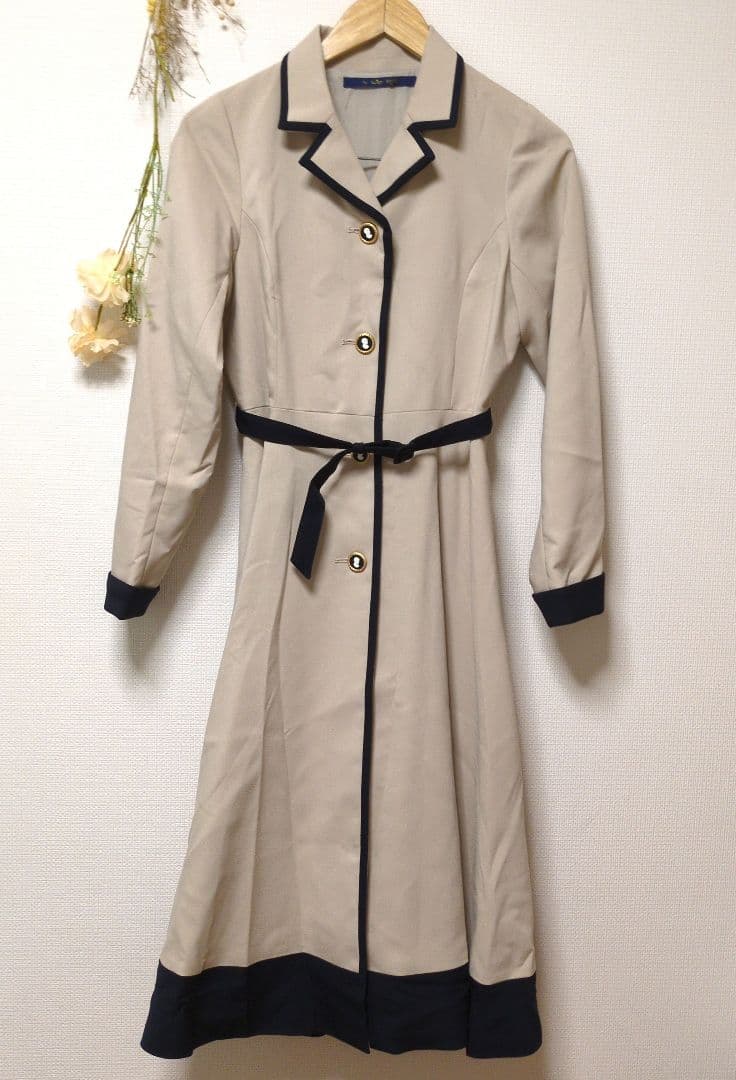 アンアナザーアンジェラス カメオ釦 バイカラー コート アウター お洒落