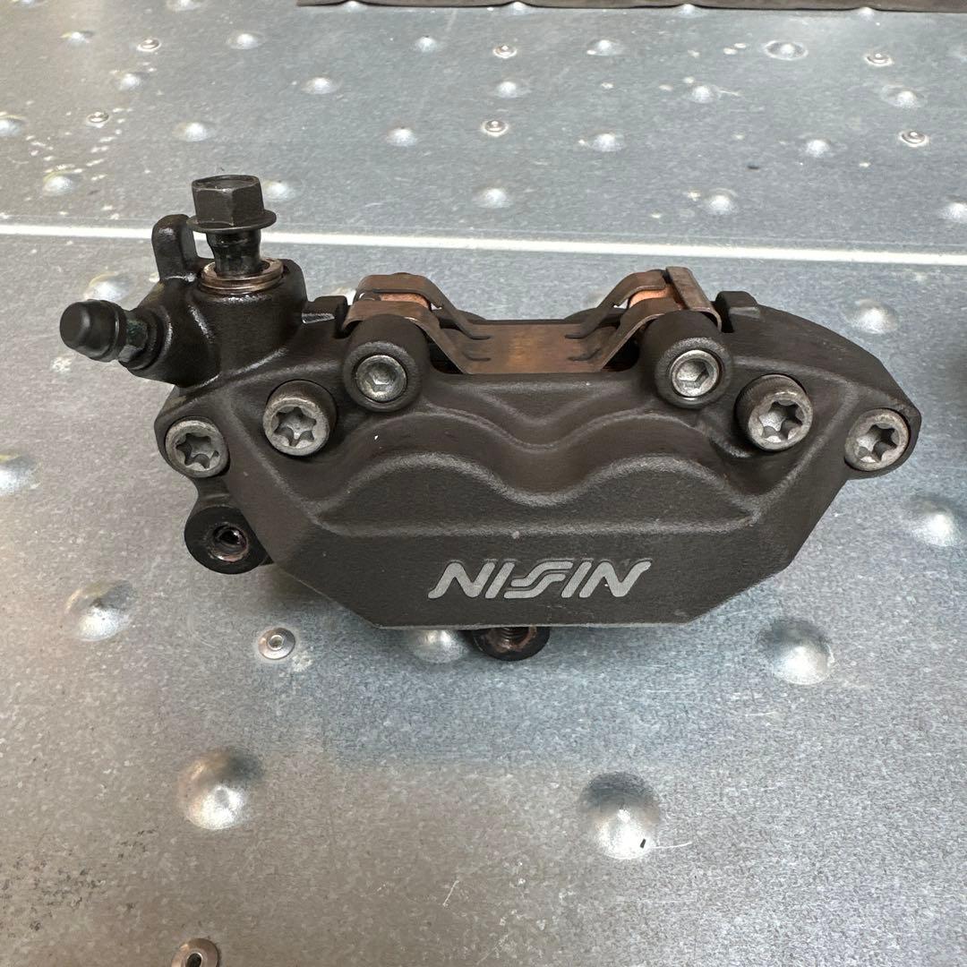 美品 キャリパー NISSIN