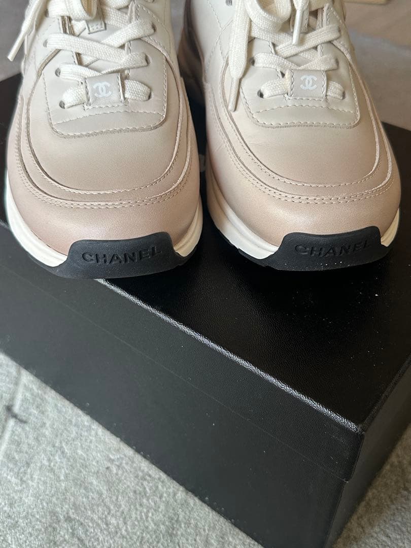 CHANEL スニーカー　38サイズ　シャネル