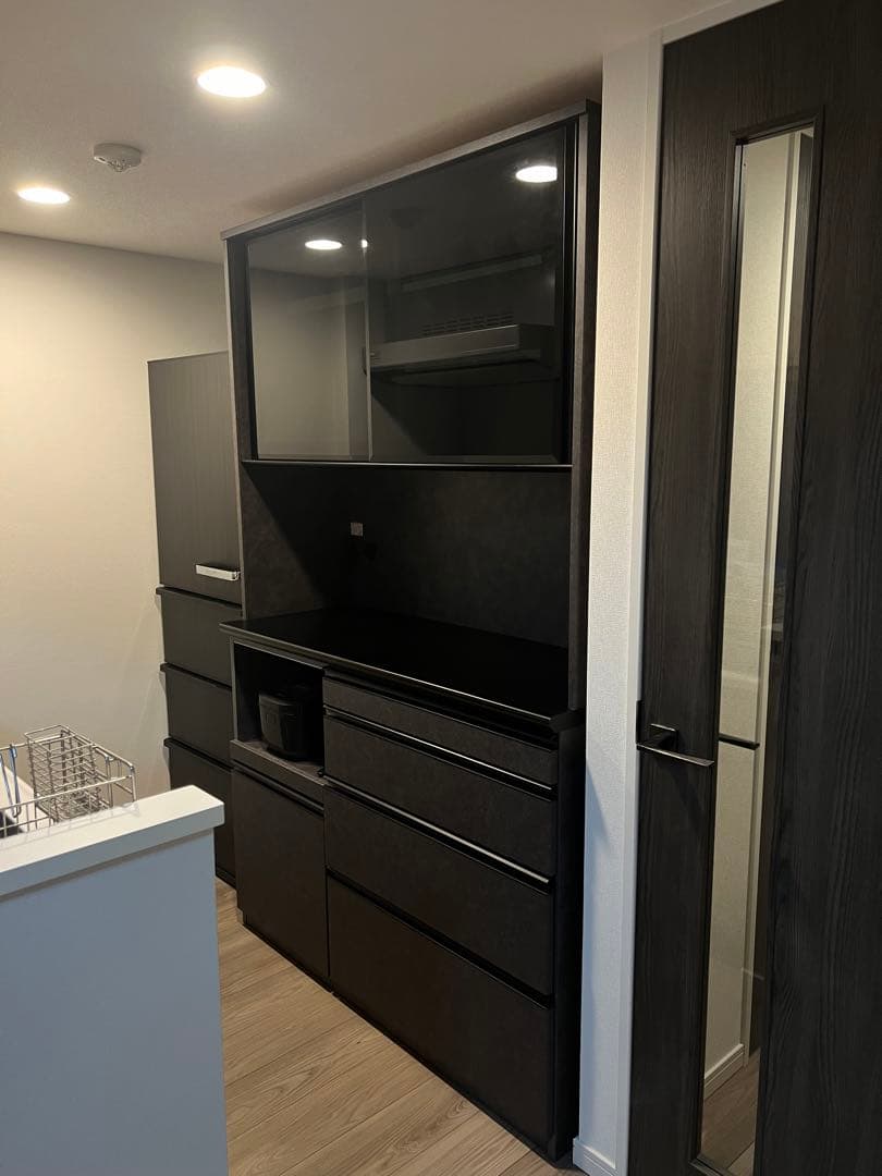 チョコレートたべたい　ブラックセラミック調 キッチンボード120