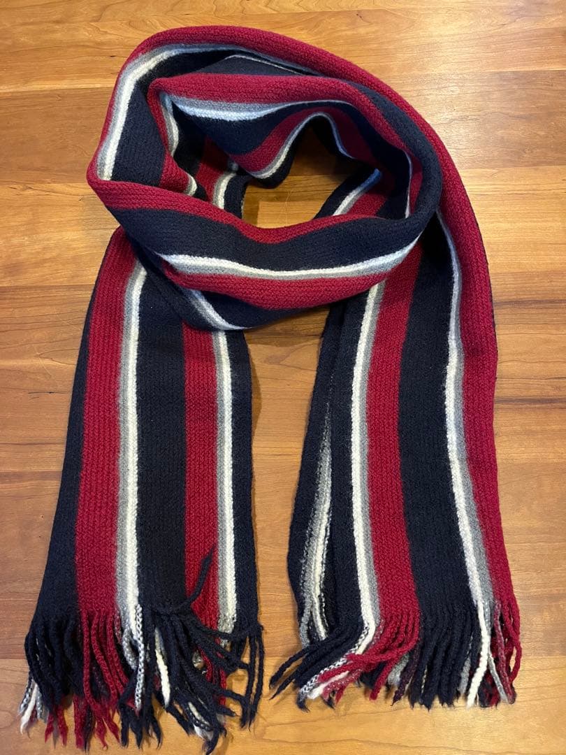 新品同様 コムデギャルソン マフラー COMME des GARCONS