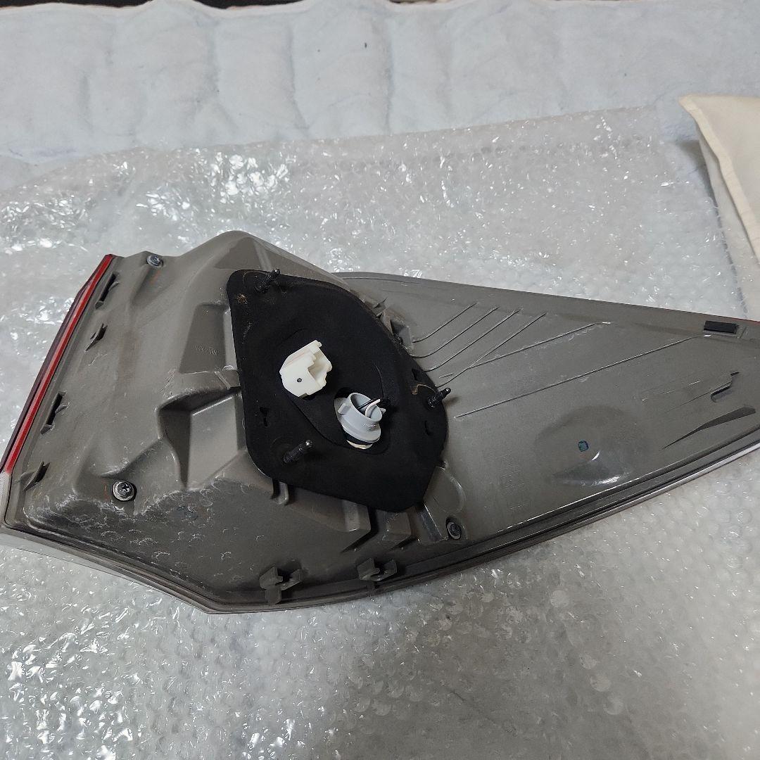 クラウン200系アスリート後期テールランプ