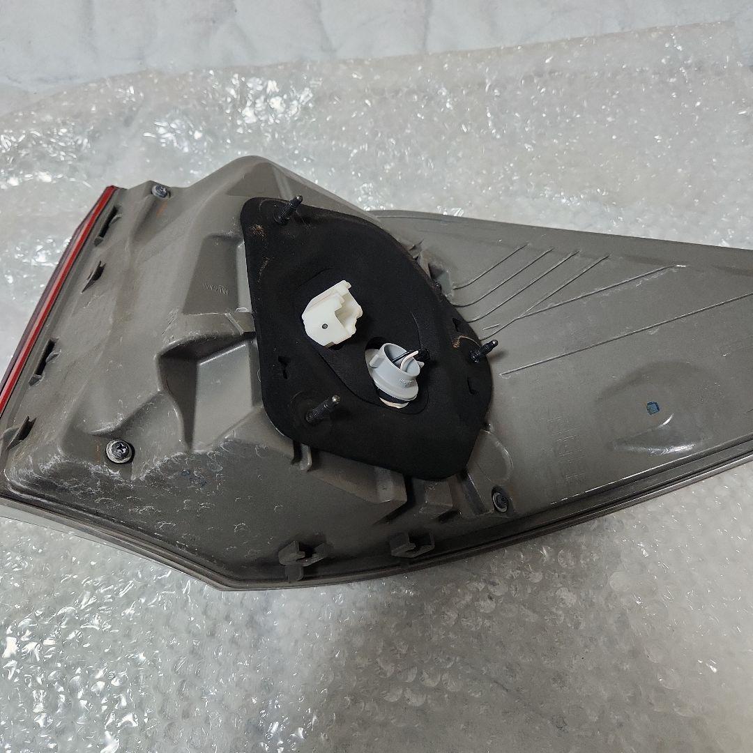 クラウン200系アスリート後期テールランプ