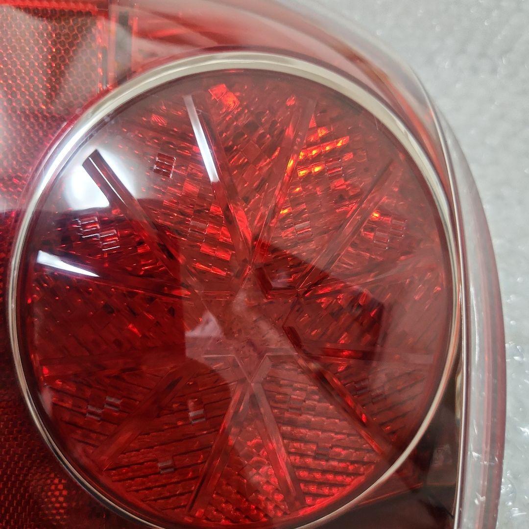 クラウン200系アスリート後期テールランプ